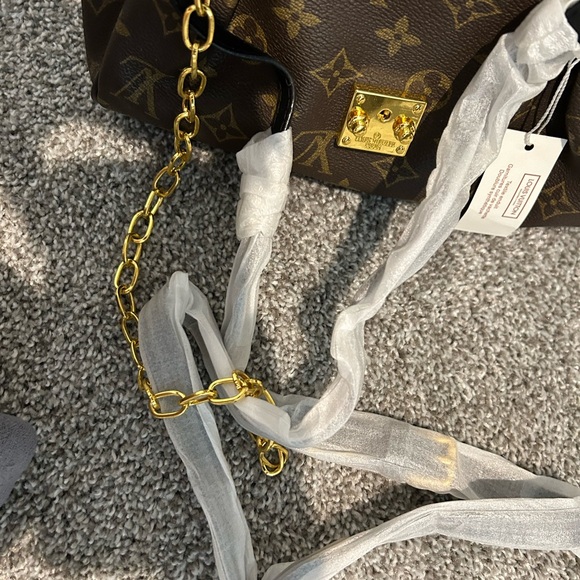 Cute crossbody - Picture 9 of 9